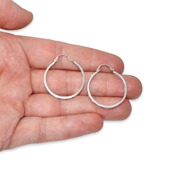 Vintage 14K White Gold Hoop Earrings Cannetille Filigree Openwork 1” Large Hoops - Picture 5 of 6